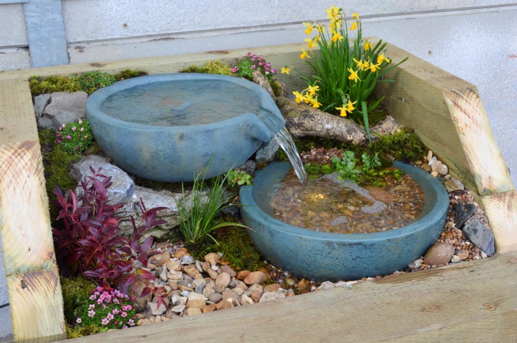 Tekmovanje v gradnji vodnih motivov 1.